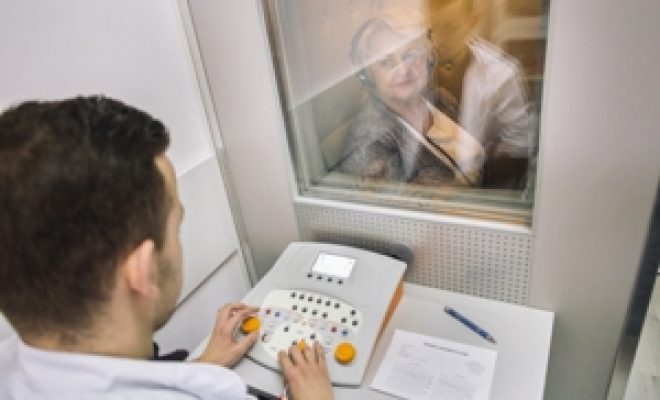 Kabiny ciszy – kompletny przewodnik po kabinach audiometrycznych
