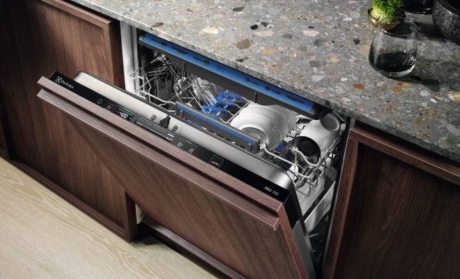 Naczynia idealnie czyste bez żadnego wysiłku dzięki zmywarce Electrolux
