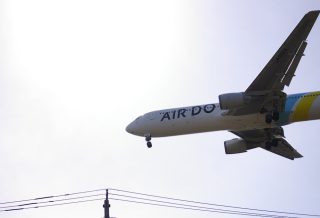 Transport lotniczy – kluczowe informacje i korzyści dla Twojej firmy