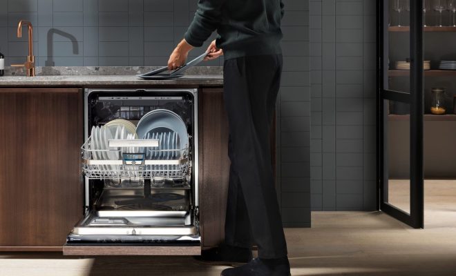 Oszczędne zmywanie bez marnowania wody i prądu — wszystkie naczynia czyste w 30 minut