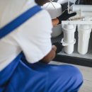 Sterylizatory wody UV w domu – skuteczna ochrona przed bakteriami i bezpieczne ujęcie własne