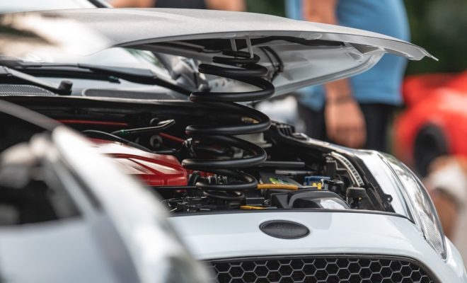 Elektroniczny tuning auta – co to jest i czy warto? Przewodnik dla kierowców z regionu