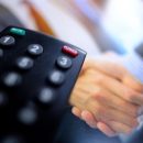 Nie wyrzucaj telewizora na śmietnik! Sprawdź, jak dać mu drugie życie i zadbać o środowisko w naszym regionie.