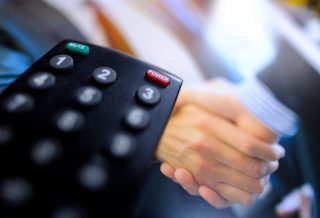 Nie wyrzucaj telewizora na śmietnik! Sprawdź, jak dać mu drugie życie i zadbać o środowisko w naszym regionie.