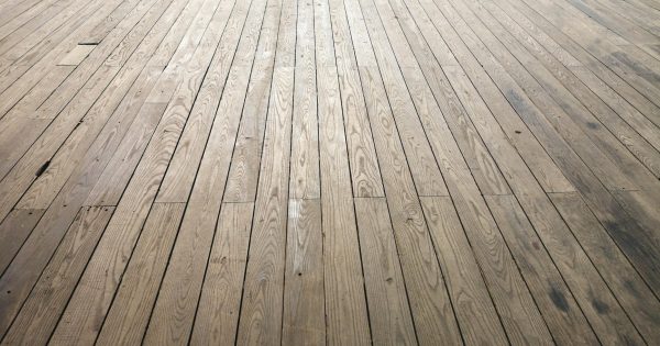 Remont podłogi z istniejącym ogrzewaniem podłogowym
