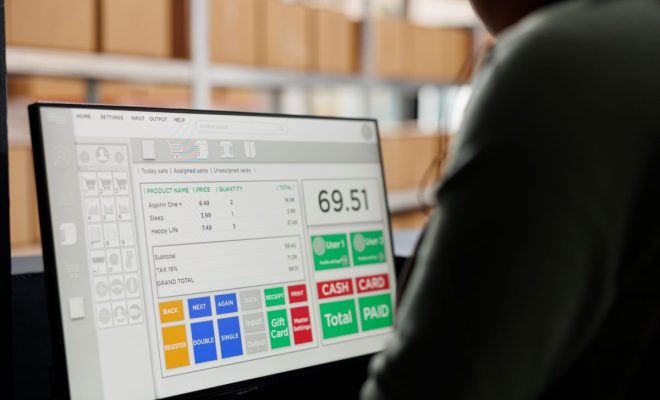 Jak wybrać system WMS dla średniej firmy - na co zwrócić uwagę w 2026 roku